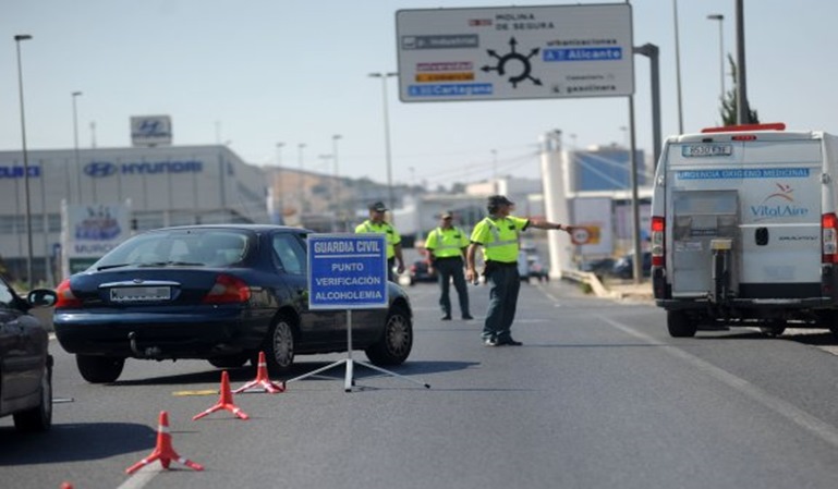 Alerta de un falso accidente para evitar un control