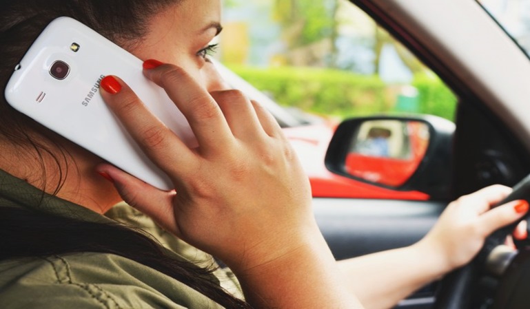 Sabrán si utilizabas el teléfono mientras conducías