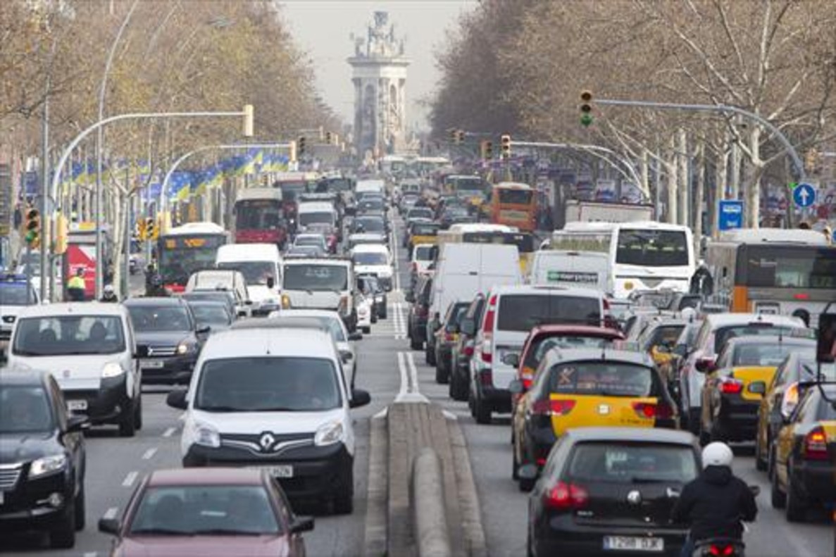 Barcelona restringirá la circulación en 2020