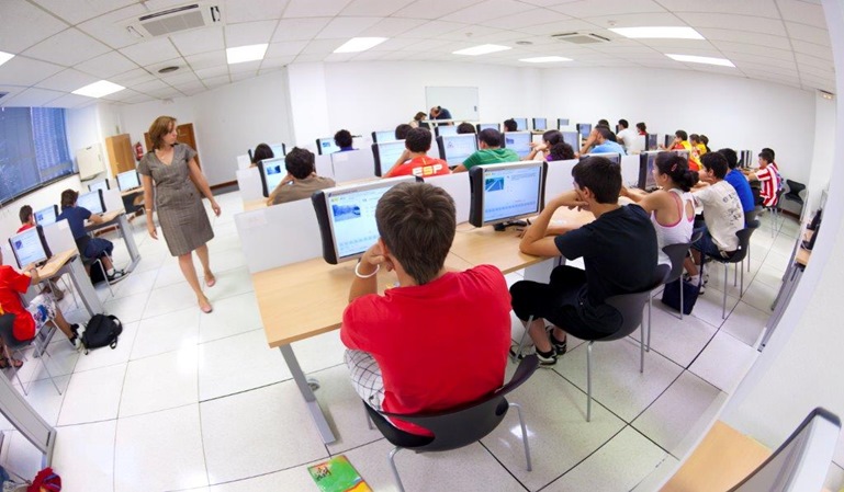 Teórico con conducir: mejor no hacer trampas