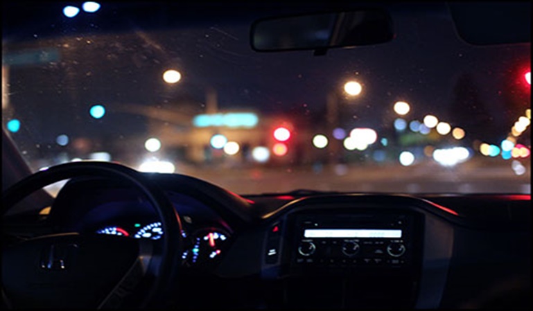 Cómo conducir de noche con seguridad