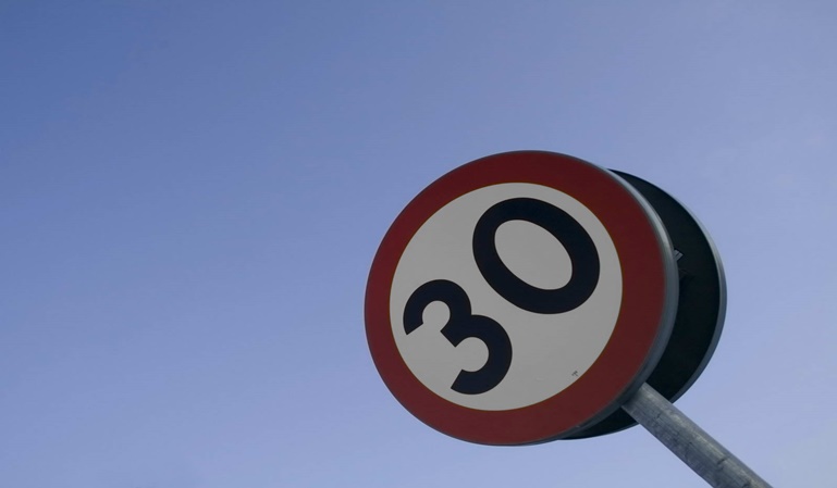Límite de velocidad de 30 por hora en Pamplona