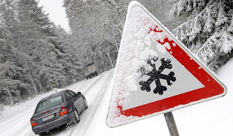 Cómo prepararse para viajar con nieve
