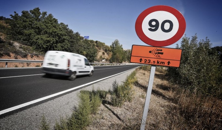 90 km/h como velocidad máxima permitida