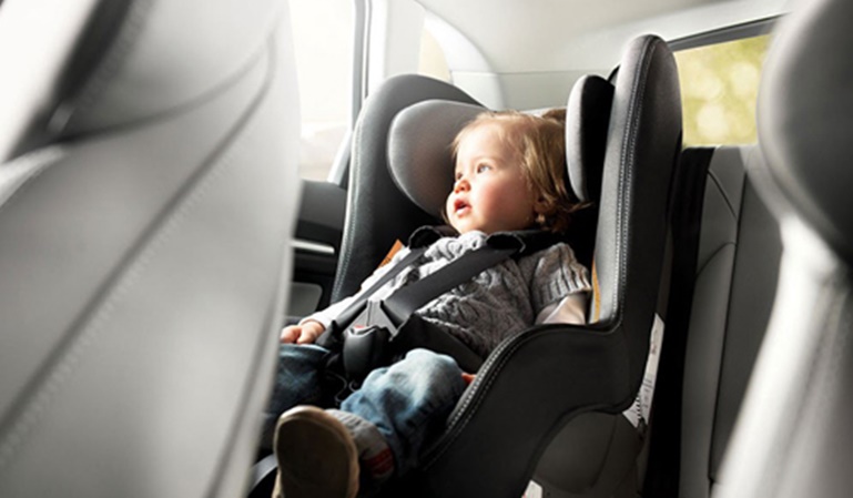 Muchos menores viajan sin sistemas de retención
