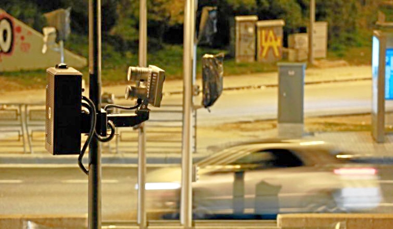 El radar de tramo de la A-5 es el que más multas pone al día