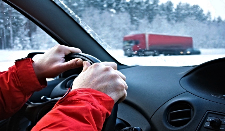 Consejos para combatir el frío en el coche