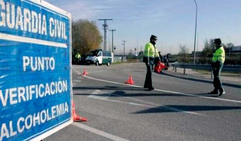 DGT avisa de controles masivos de alcohol y drogas