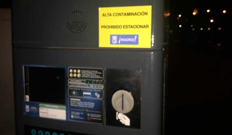 Parquímetros apagados por contaminación